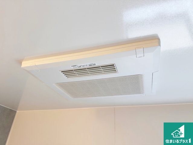 赤穂市南野中　第6期　新築一戸建ての冷暖房・空調設備|四季を通して快適なバスライフをお手伝いする浴室暖房乾燥機！浴室の乾燥・暖房・涼風・換気はもちろん、２４時間換気にも対応！