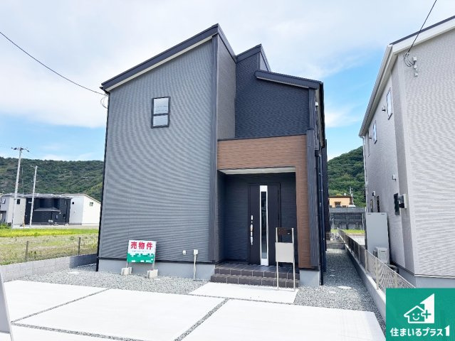 赤穂市南野中　第6期　新築一戸建ての外観|安心の10年保証！外観を美しく保ち、雨水で汚れを落とします！気になることがありましたら、お気軽にお問い合わせください！