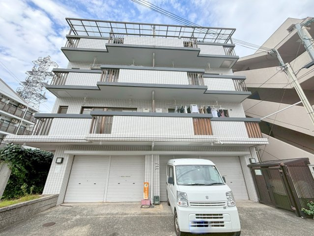 阪本ハイツの外観