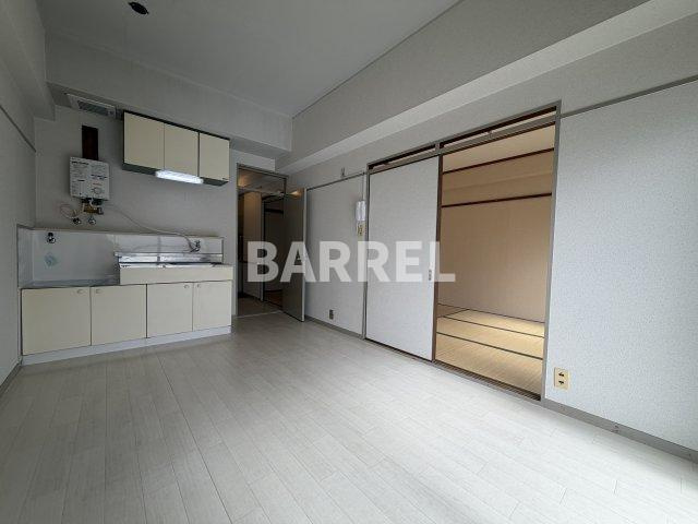 コーポ柴原の居間・リビング