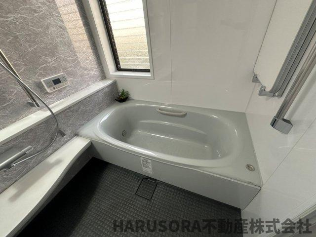 交野市星田西3丁目　2階建の浴室