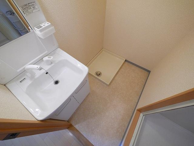 Hale学園前の洗面所|広い洗面スペース