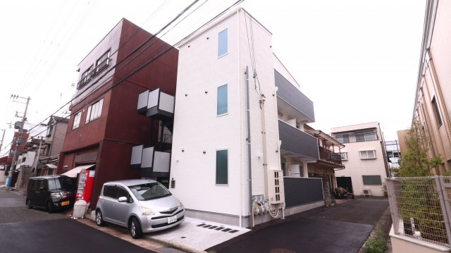 フィオーレ鷹取町