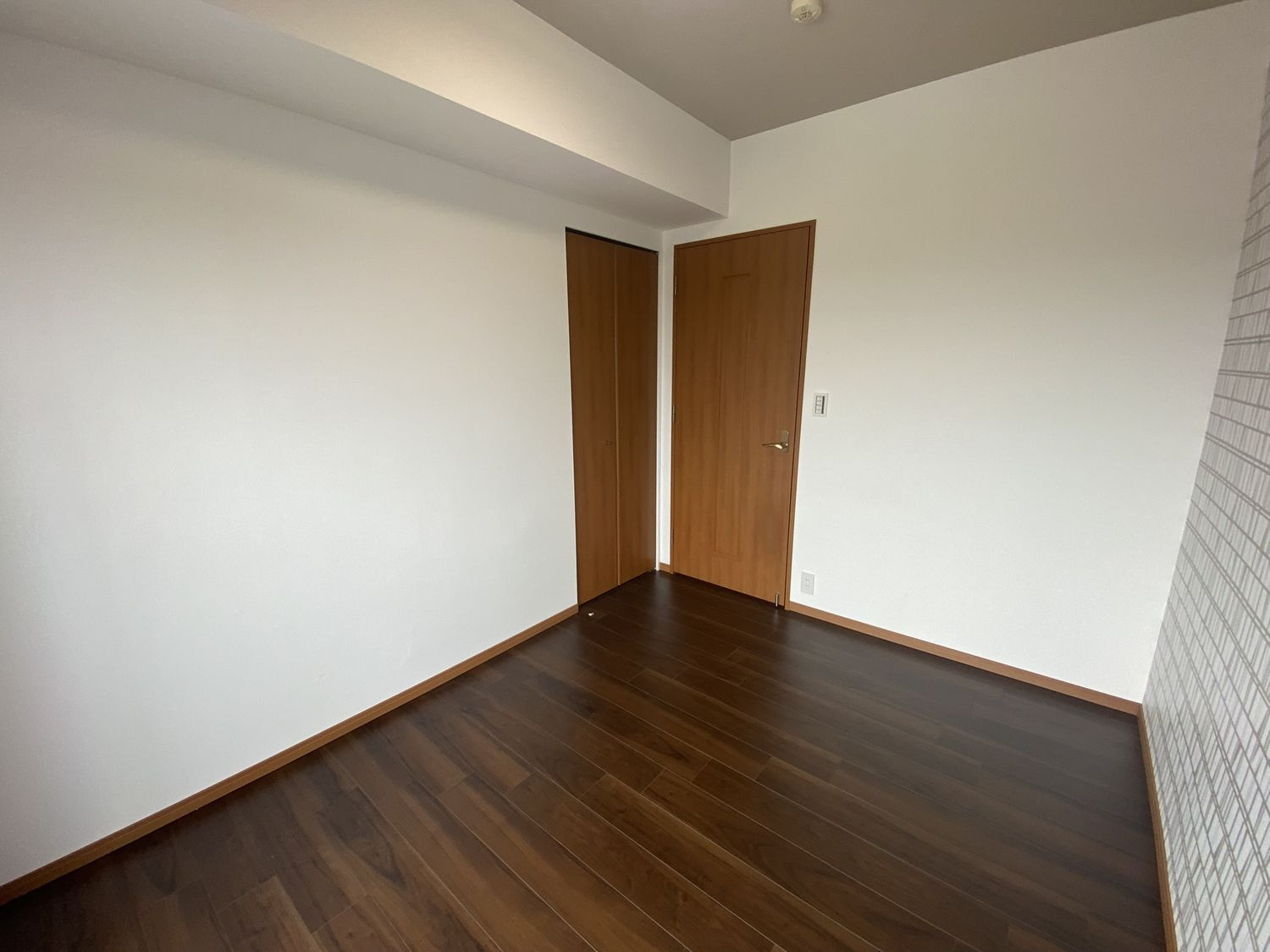 日進シティハウスの洋室|洋室約5.1帖（2022年6月撮影）