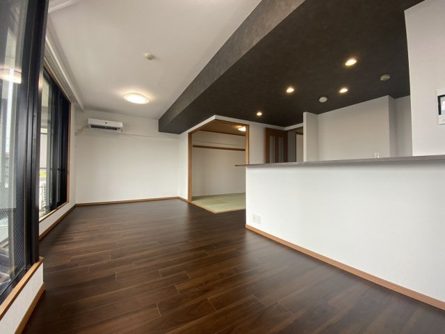 日進シティハウスの居間・リビング|（2022年6月撮影）