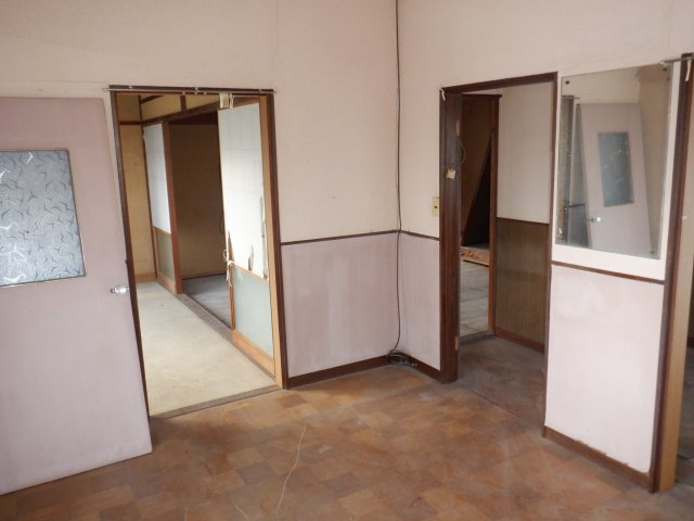 三軒町、門山邸の内装