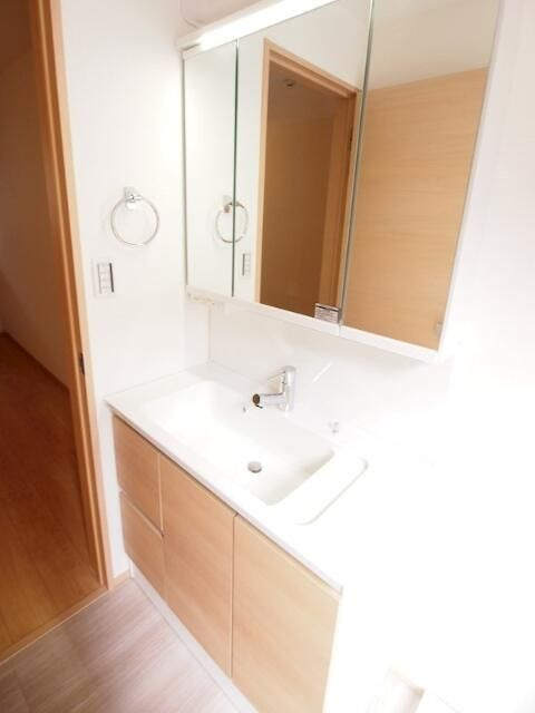 チャルテ西早稲田の洗面所|☆スペシャリストなプロ賃貸師が接客対応させていただきます☆