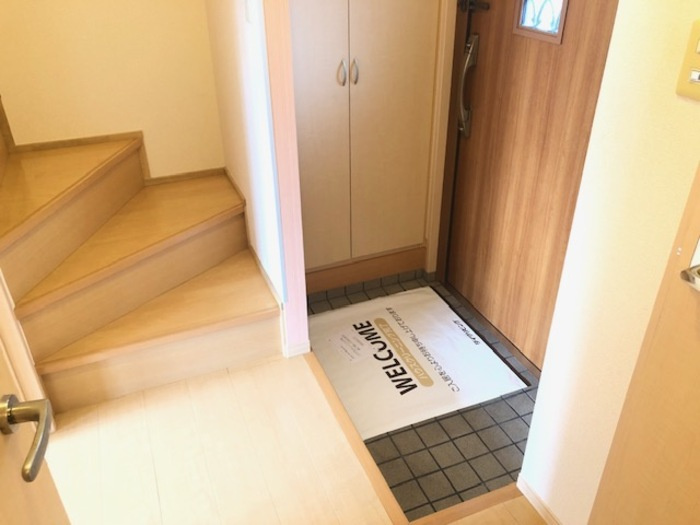 グランドソレーユ B棟の玄関|玄関