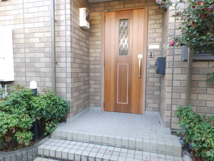 グランドソレーユ B棟の玄関|玄関・エントランス