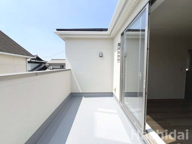 碧南第65尾城町　新築戸建＜1号棟＞のバルコニー