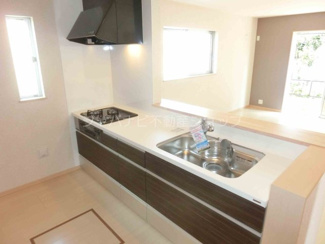 【内観：施工例】 | 上尾市瓦葺　新築分譲住宅