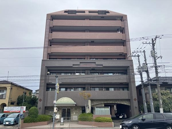 ダイアパレス草津ガーデンコートの外観