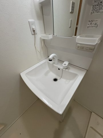 GRACIM_03（グラシムスリー）の独立洗面台