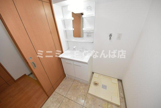 ライオンズマンション靭公園の洗面所