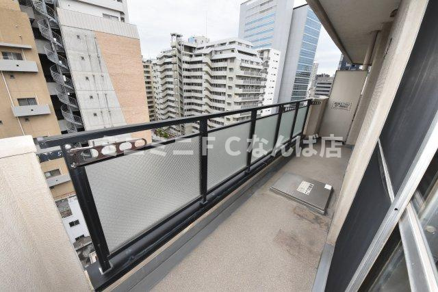 ライオンズマンション靭公園のバルコニー