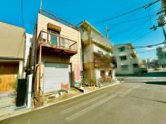 【外観】 | 戎島町１丁　売土地 | ファミリーマートまで徒歩６分！スギ薬局まで徒歩１８分！プラットプラットまで徒歩７分！エディオンまで徒歩８分！お買い物に便利な立地ですね♪