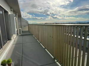 【バルコニー】