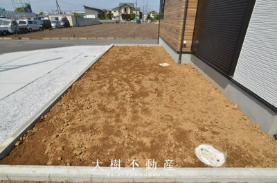 【庭】 | 綾瀬市深谷南５丁目 新築戸建て 全3棟【仲介手数料無料】