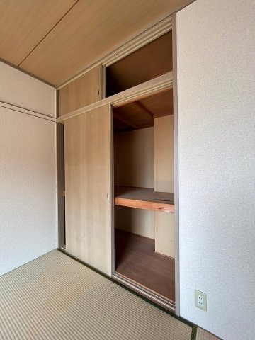 YZハイツの収納