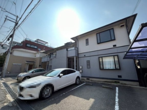 YZハイツのエントランス