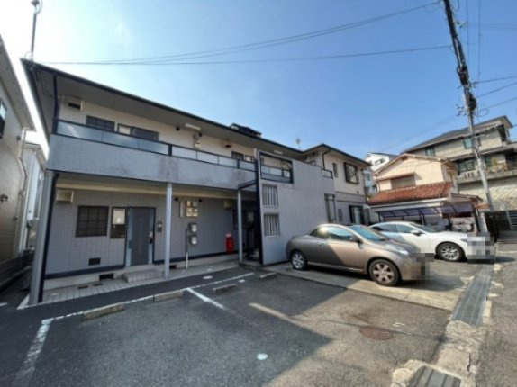 YZハイツの外観