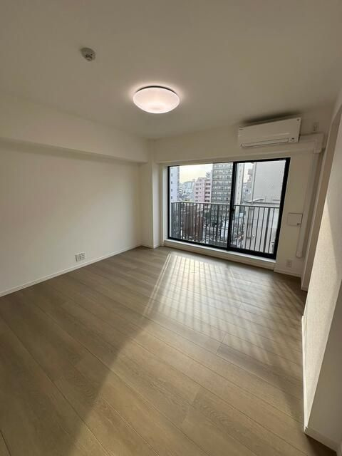 エストゥルース浅草