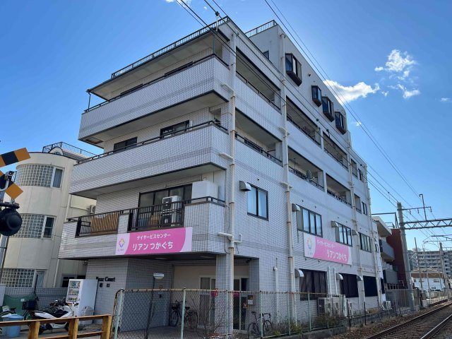 ベアコート塚口の外観