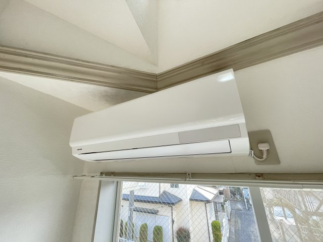 春日部市豊町５丁目のアパートのロビー