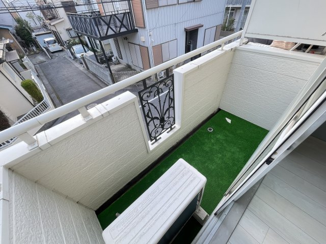 レオパレスタケダのバルコニー