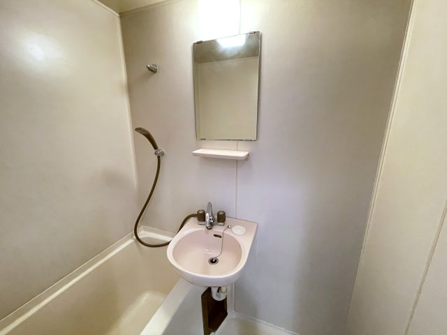 春日部市豊町５丁目のアパートの収納