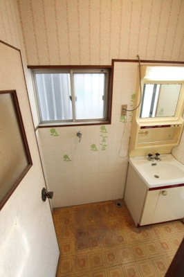 【設備】 | レジデンス若松 | 室内洗濯機置場