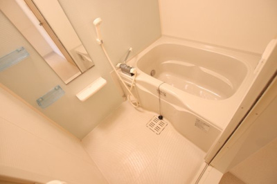 【浴室】 | フェリーチェⅠ