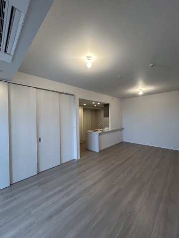 プラウドタワー平井の居間・リビング