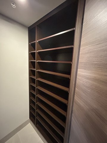 プラウドタワー平井の収納