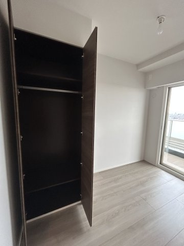 プラウドタワー平井の収納