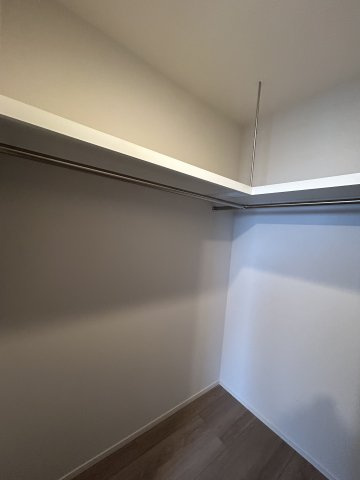 プラウドタワー平井の収納