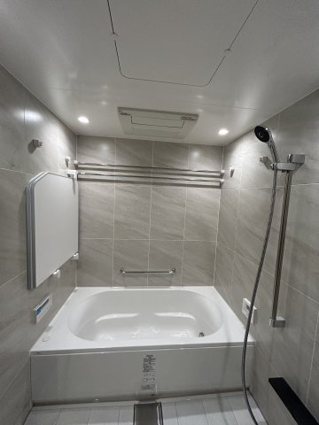 プラウドタワー平井の浴室