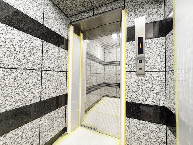 【設備】 | フロール巣鴨 | エレベーター