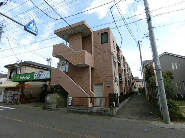 パレス・ユートピアの外観