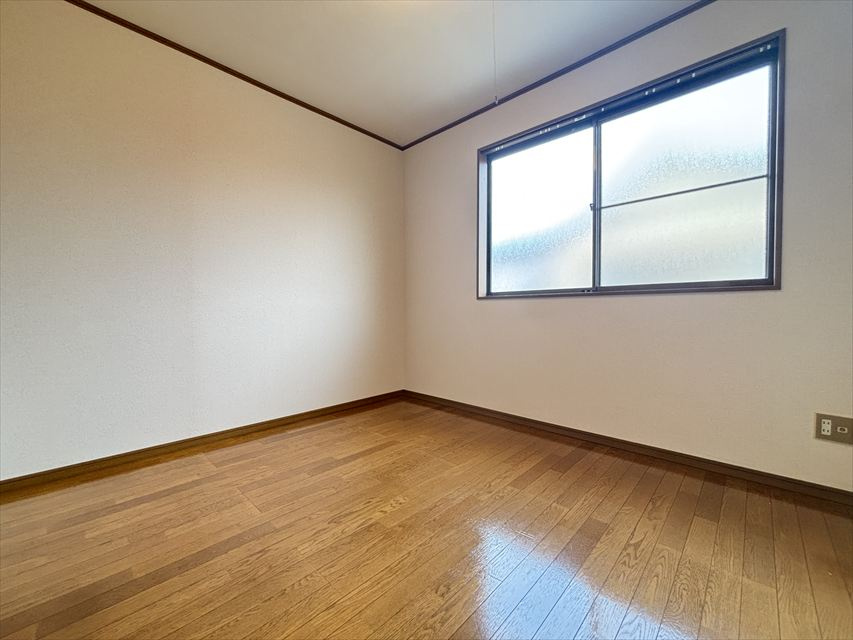 テラスハウスケンの洋室