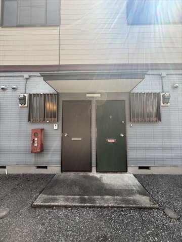 テラスハウスケンの玄関