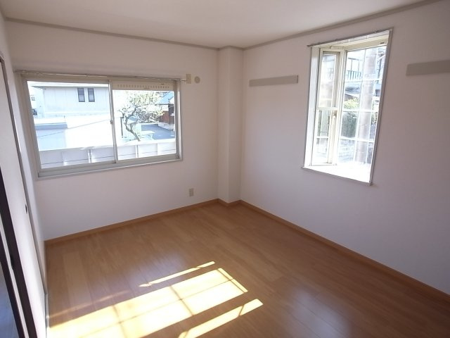 ビーナスハイツの居間・リビング