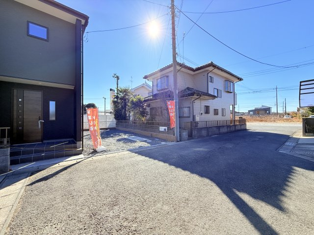 第1下妻市下妻丙　新築戸建の前面道路含む現地写真