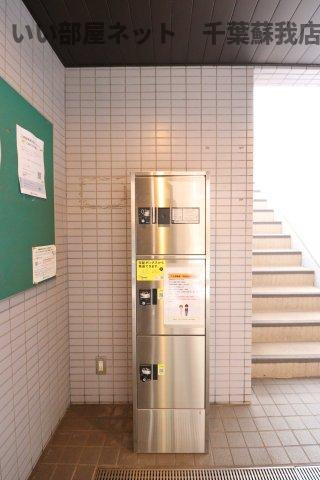 ヴェルドミールのロビー|宅配ボックスがあると、自分の時間を有効活用できますね！