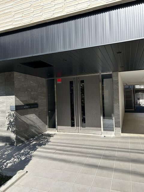 ＲｅｆａｙｓＸＥＢＥＣときわ台のエントランス