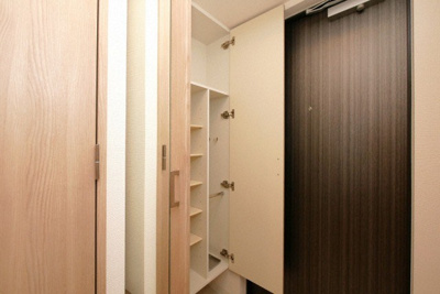 【玄関】 | エスリード弁天町ルシェンテ