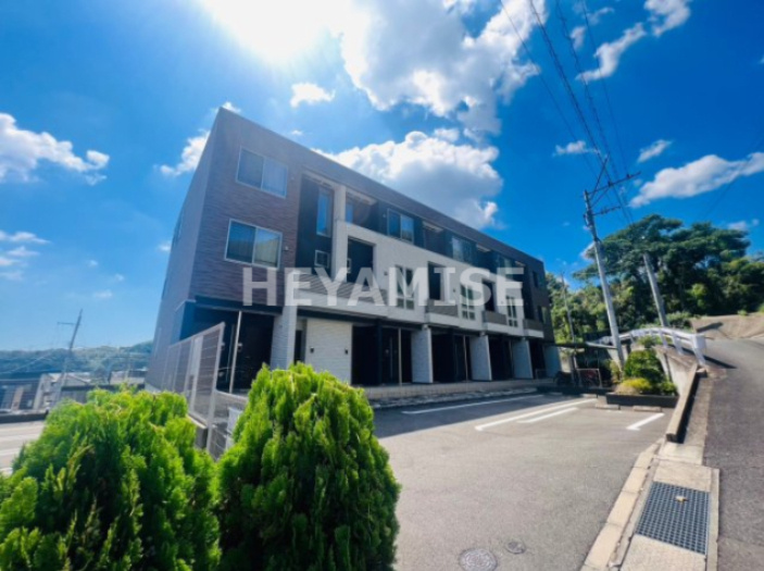 ファミーユ朝日