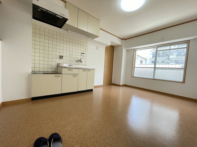 サンライフ小阪の居間・リビング|おしゃれな居間です
