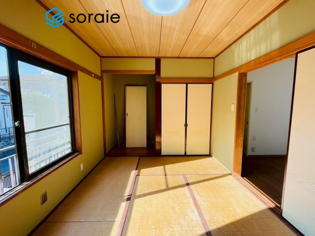 日高市武蔵台5丁目 中古戸建の和室|3/16　撮影