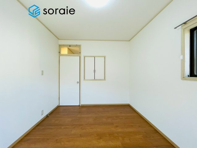 日高市武蔵台5丁目 中古戸建の子供部屋|3/16　撮影